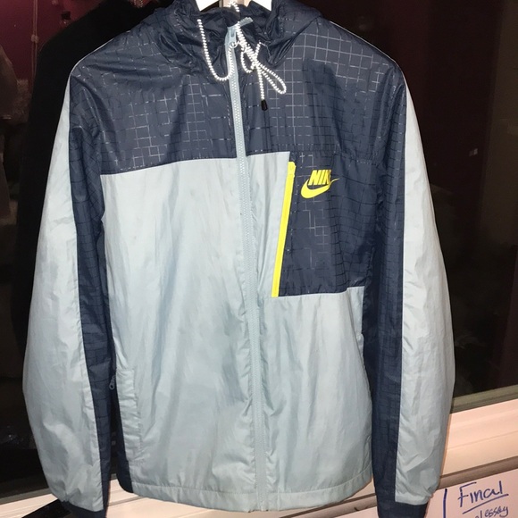 Nike windbreaker - Picture 2 of 7